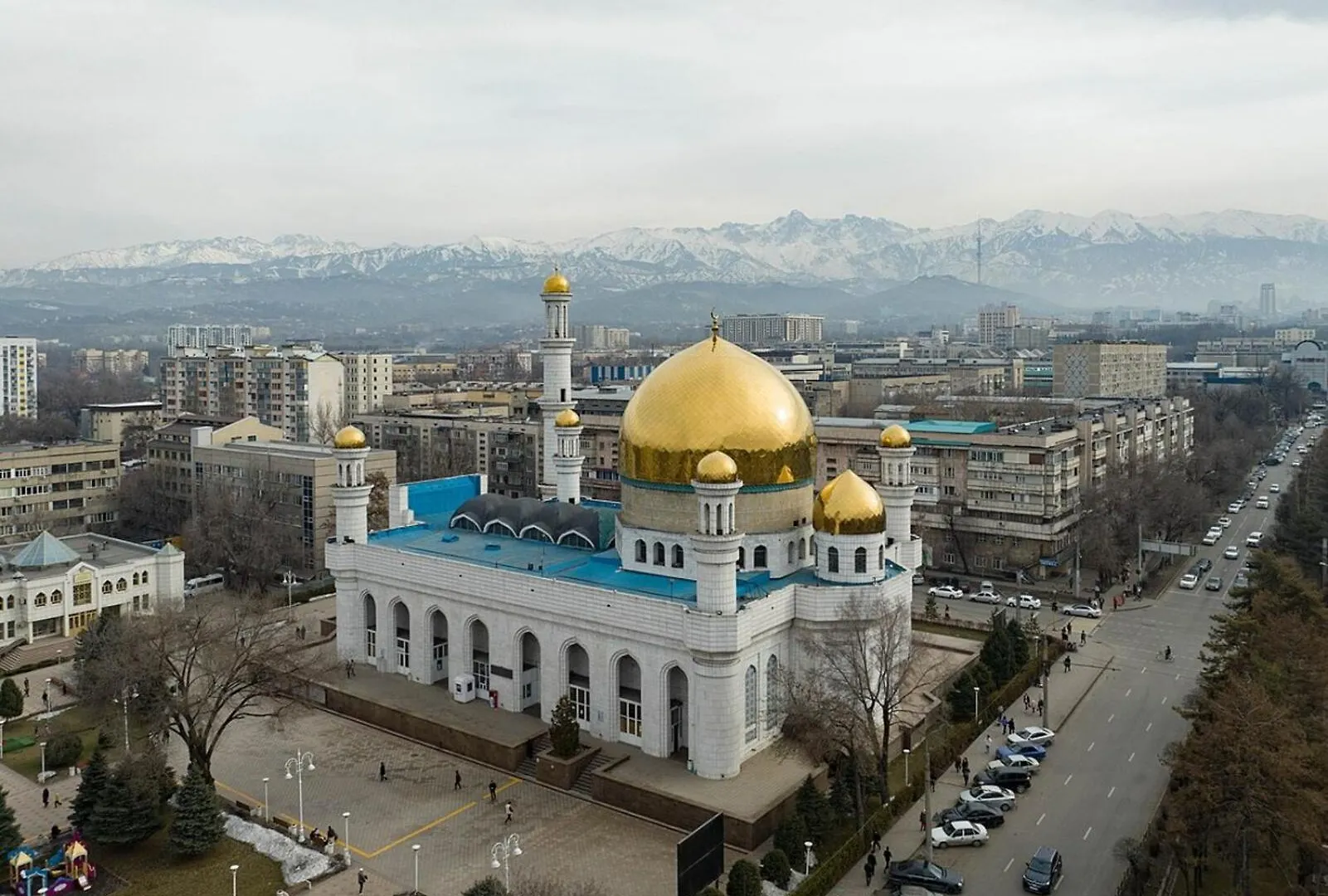 Luxury Two-Room Apartment With Beautiful Mountain Views Almaty