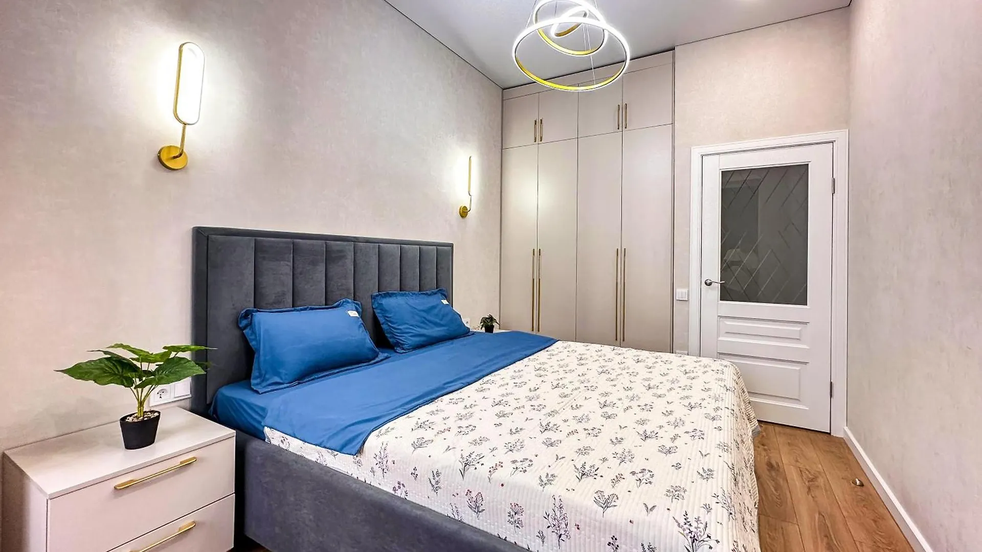 Luxury Two-Room Apartment With Beautiful Mountain Views Almaty