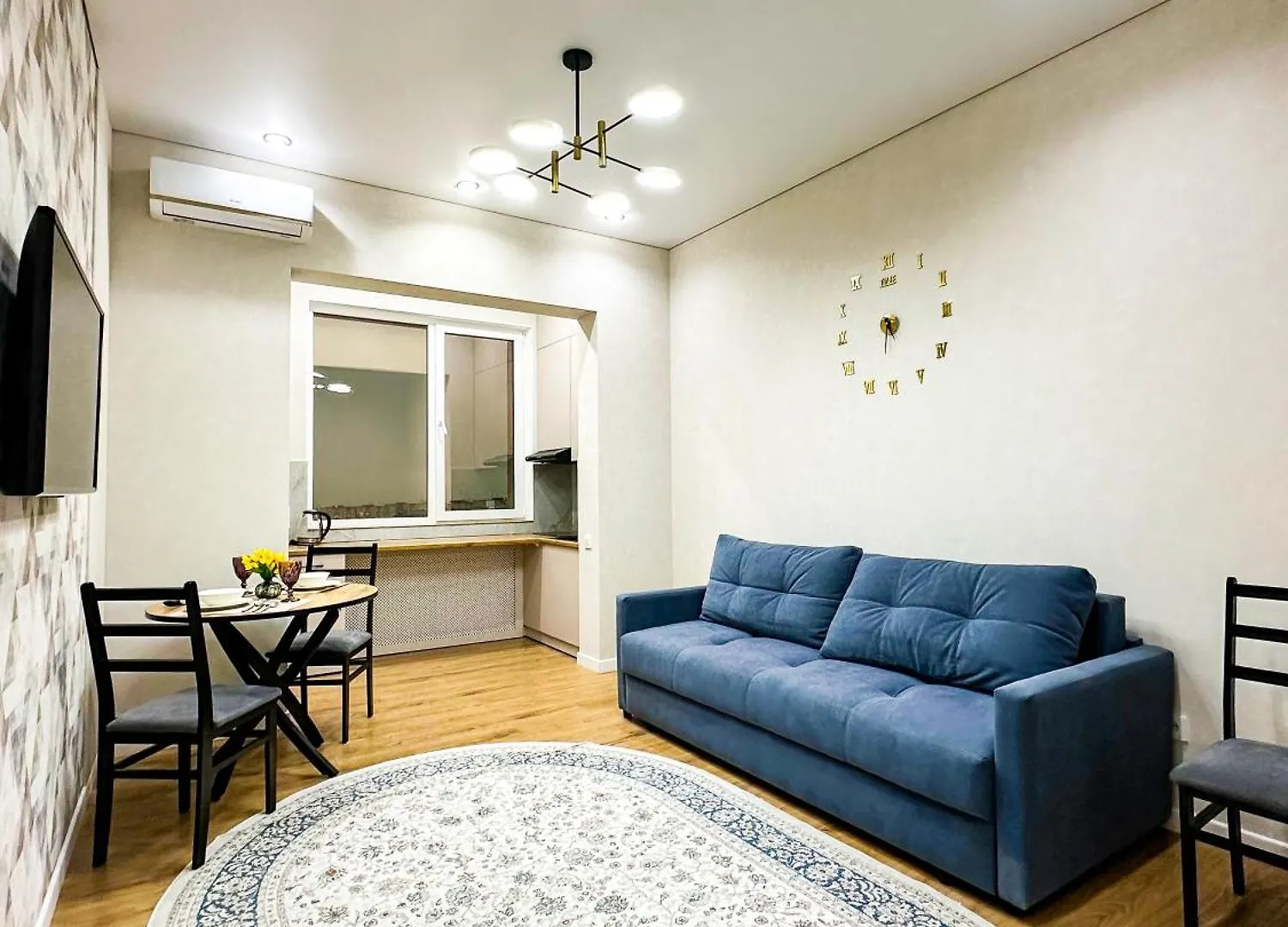 Luxury Two-Room Apartment With Beautiful Mountain Views Almaty