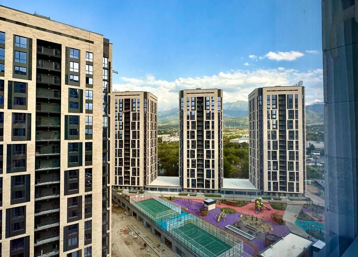 Luxury Two-Room Apartment With Beautiful Mountain Views Almaty Kazakhstan
